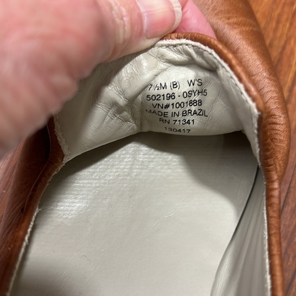 L.L. Bean Signature Loafers Sz 7.5 M Classic Slip-On Brown Leather - Picture 3 of 9